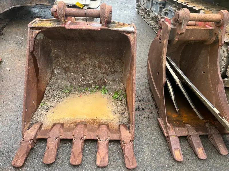 Excavator buckets and ground-engaging gear in stock in Melbourne